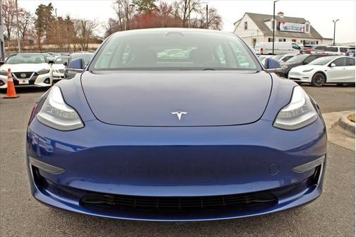 2019 Tesla Model 3 Standard Range Plus