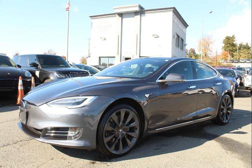 2020 Tesla Model S Long Range
