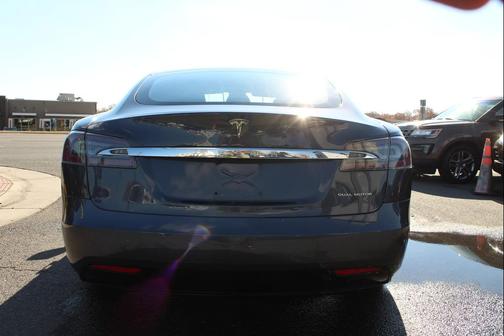 2020 Tesla Model S Long Range