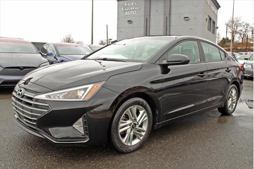 2020 Hyundai ELANTRA SEL