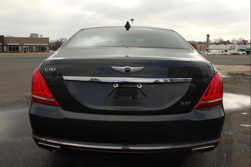 2019 Genesis G90 Premium