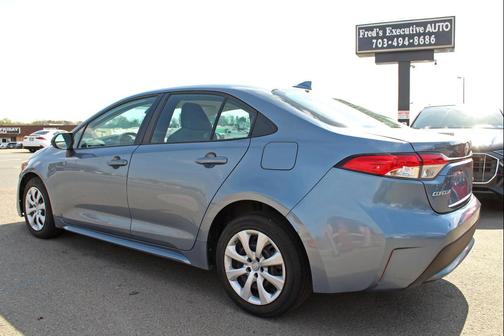 Blue 2022 Toyota Corolla LE
