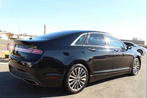 2017 Lincoln MKZ Base