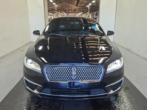 2017 Lincoln MKZ Base