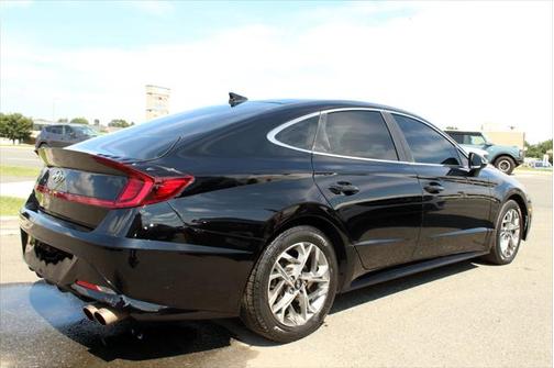 2020 Hyundai SONATA SEL