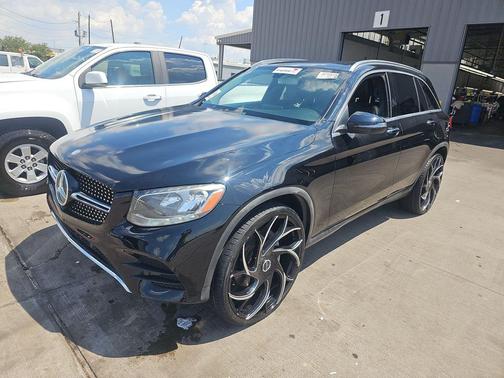 2016 Mercedes-Benz GLC 300 Base