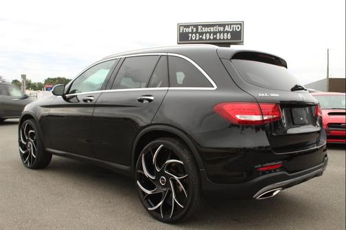 2016 Mercedes-Benz GLC 300 Base
