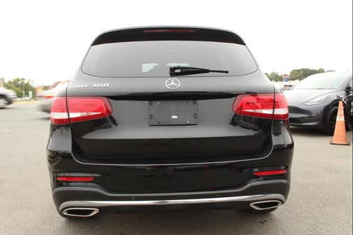 2016 Mercedes-Benz GLC 300 Base