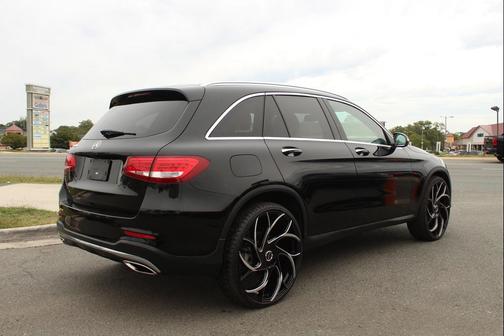 2016 Mercedes-Benz GLC 300 Base