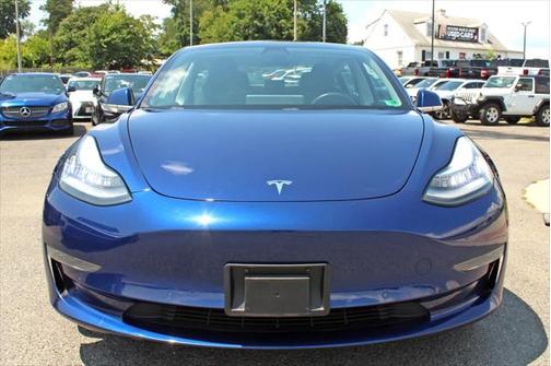 2019 Tesla Model 3 Standard Range Plus