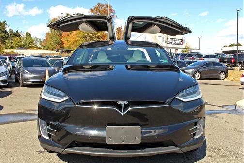 2021 Tesla Model X Long Range
