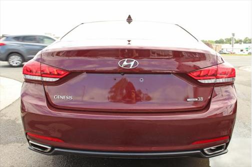 2016 Hyundai Genesis 3.8