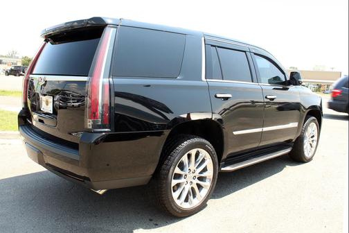 2019 Cadillac Escalade Luxury