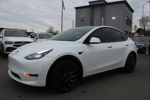 2023 Tesla Model Y Performance