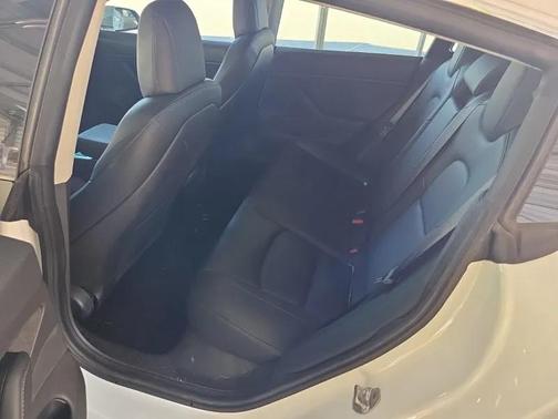 2019 Tesla Model 3 Performance