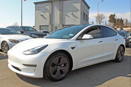 2023 Tesla Model 3 Standard Range