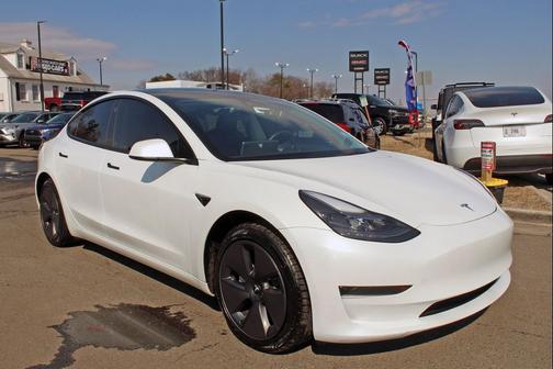 2023 Tesla Model 3 Standard Range