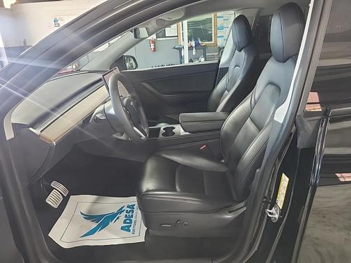 2021 Tesla Model Y Performance