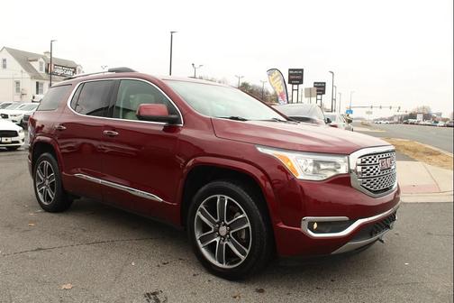 2017 GMC Acadia Denali