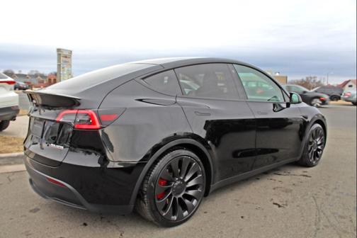 2023 Tesla Model Y Performance