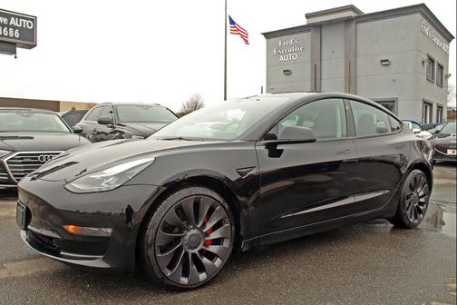 2023 Tesla Model 3 Performance