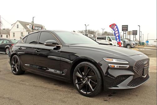 2023 Genesis G70 2.0T Standard RWD