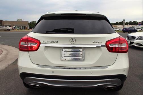 2015 Mercedes-Benz GLA-Class 4MATIC
