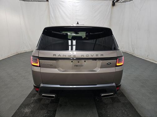 2021 Land Rover Range Rover Sport HSE Silver Edition