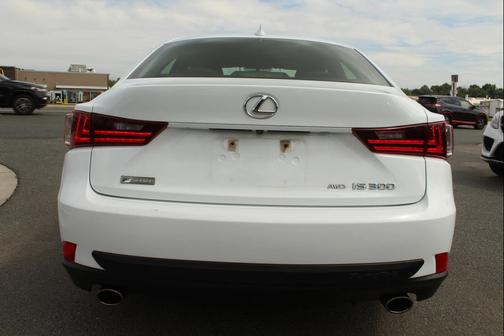 2016 Lexus IS 300 Base