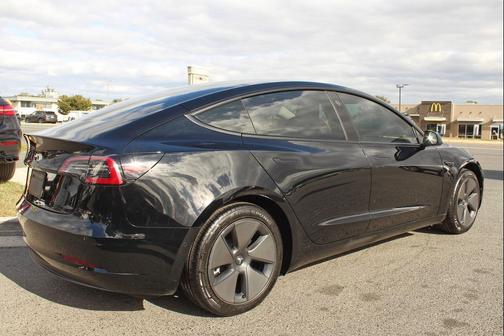 2022 Tesla Model 3 Standard Range