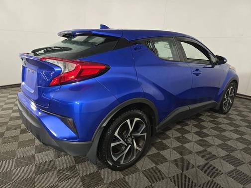 2018 Toyota C-HR XLE Premium