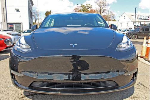 Black 2021 Tesla Model Y Long Range