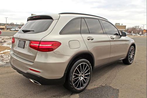 2019 Mercedes-Benz GLC 300 Base