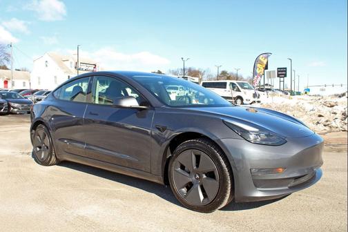 2022 Tesla Model 3 Long Range