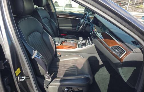 Himalayan Gray 2018 Genesis G90 Premium