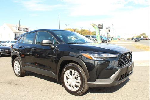 2024 Toyota Corolla Cross LE
