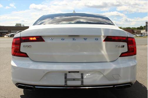2018 Volvo S90 T6 Inscription