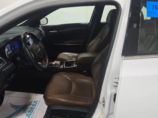 2018 Chrysler 300 Limited