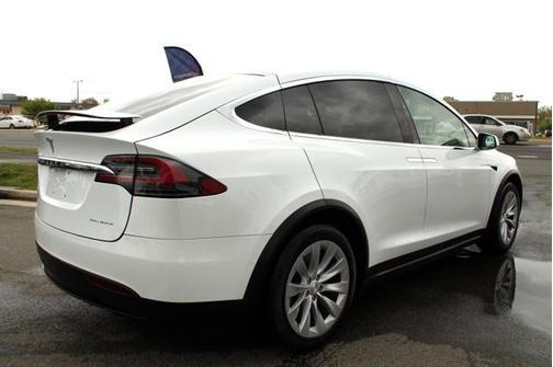 2019 Tesla Model X Long Range