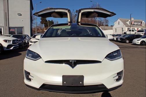 2019 Tesla Model X Long Range