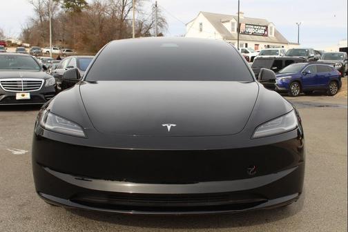 2025 Tesla Model 3 Long Range