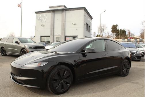 2025 Tesla Model 3 Long Range