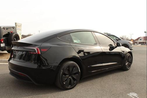 2025 Tesla Model 3 Long Range