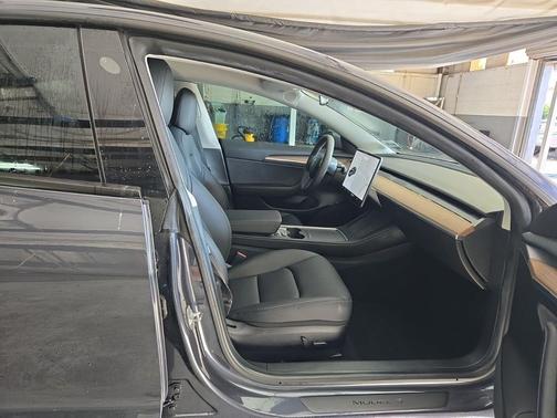 Gray 2021 Tesla Model 3 Long Range