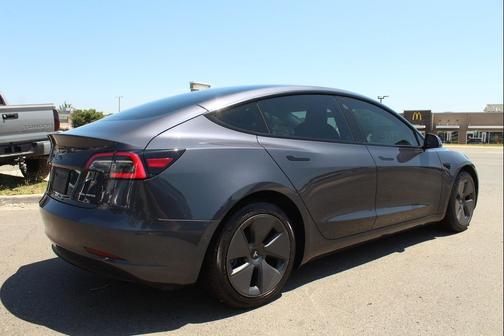 Gray 2021 Tesla Model 3 Long Range