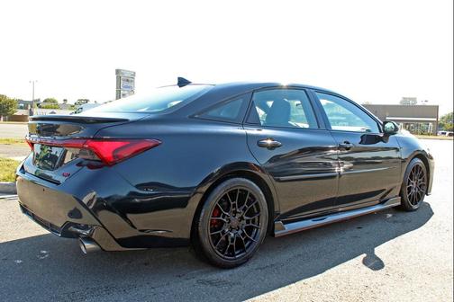 2020 Toyota Avalon TRD