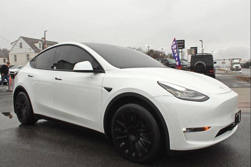 2022 Tesla Model Y Long Range