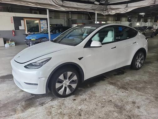 2020 Tesla Model Y Long Range