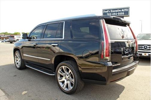 2016 Cadillac Escalade Luxury