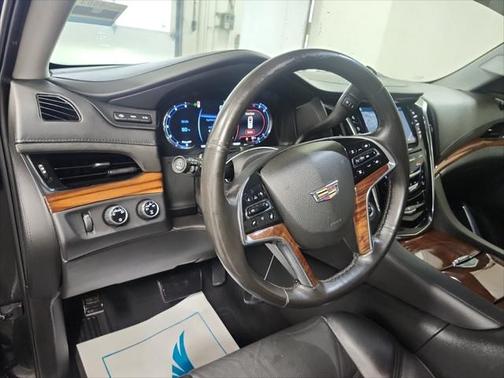 2016 Cadillac Escalade Luxury